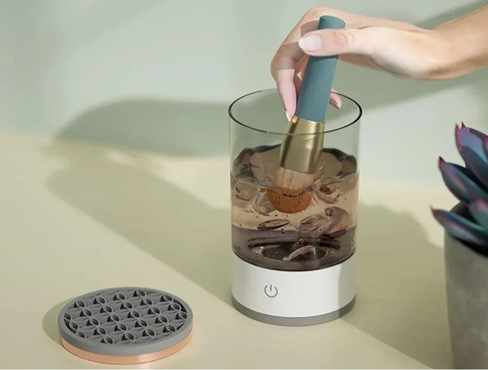 💄 GlamClean™ – Automatic Electric Makeup Brush Cleaner & Dryer