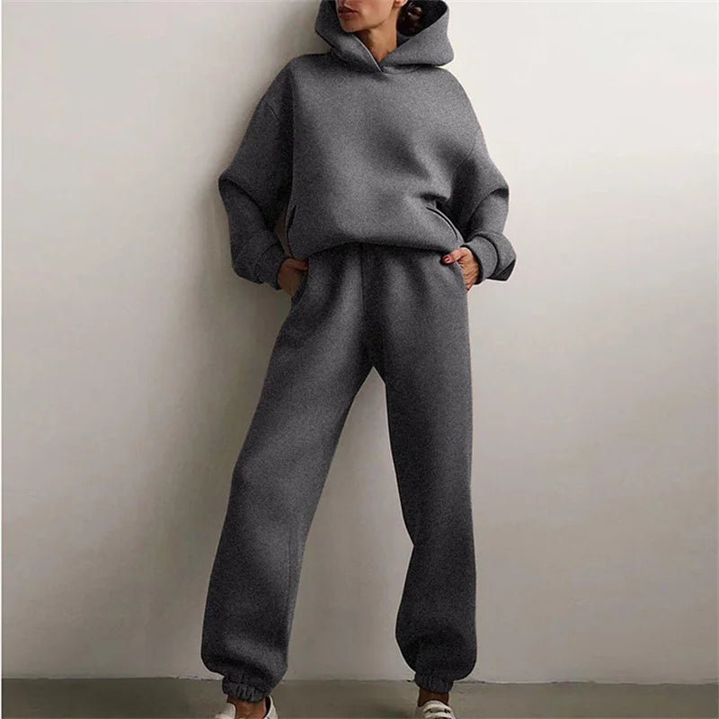 Oversized 2-Piece Tracksuit – Hoodie & Pants