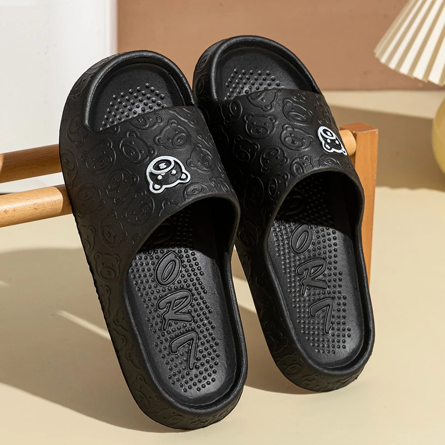 🐻 BearHug™ – Unisex Non-Slip Soft Indoor Slippers