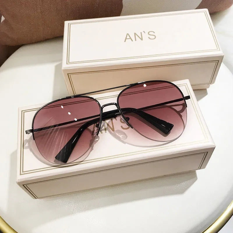 🕶️ AviatorPro™ – Men’s Classic Metal Frame Sunglasses