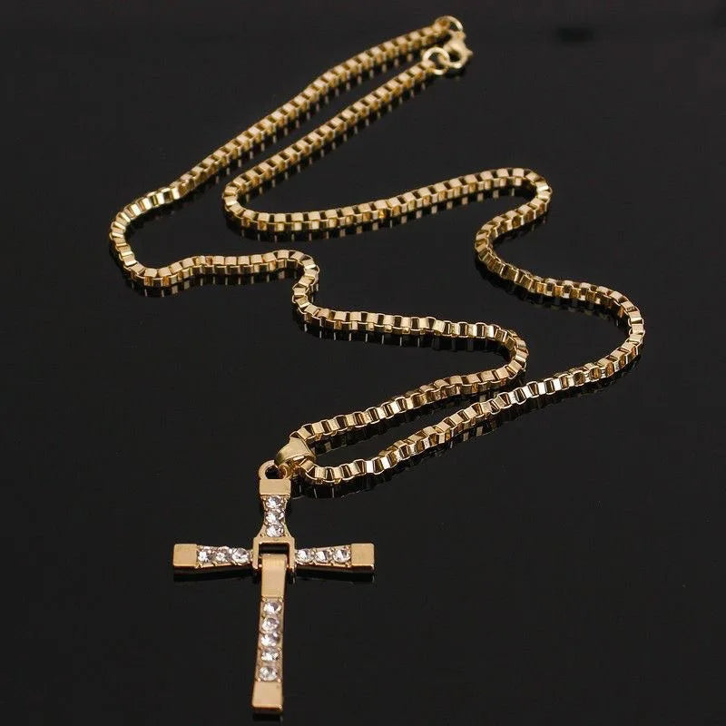 ✝️ FaithStone™ – Men’s Rhinestone Jesus Cross Pendant Necklace