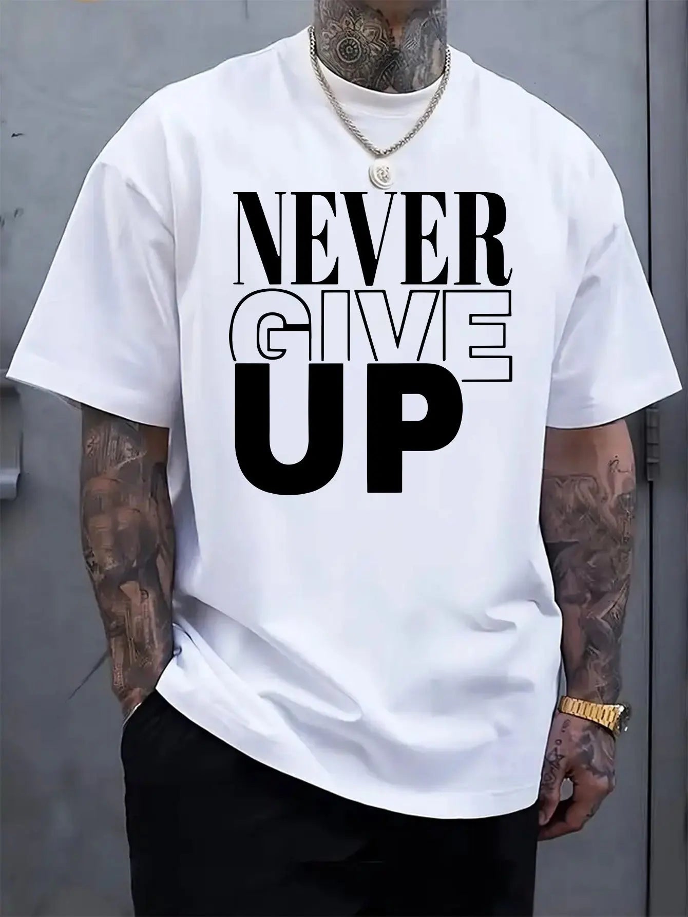 👕 Men’s Basic T-Shirt