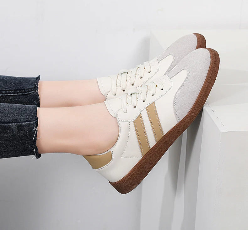 👟 ComfyWalk™ – Women’s Casual Classic Vulcanized Sneakers